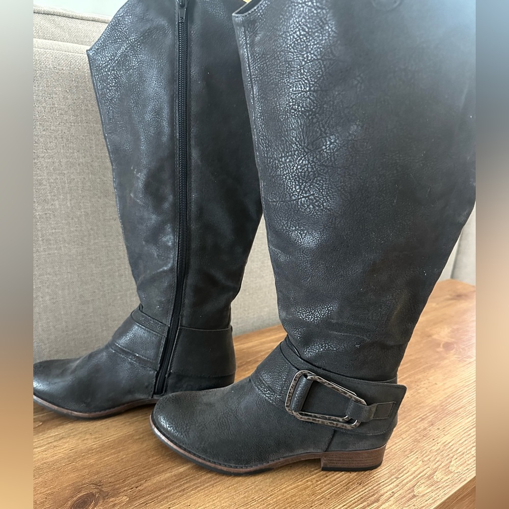 Black Leather Knee-High Boots - Wide Calf